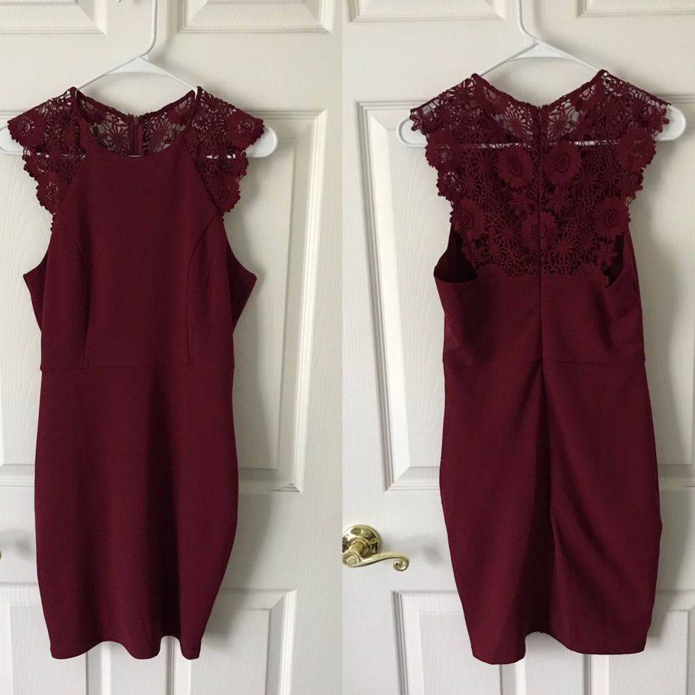 Lulus Burgundy Size Small Sleeveless Dress